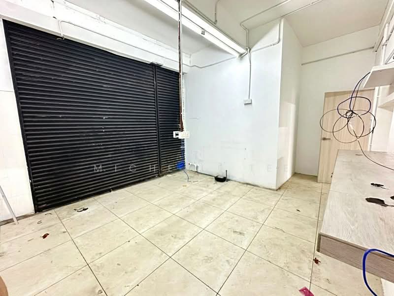 Shop / Office for Rent in Bandar Bukit Tinggi (Klang) - Michelle Tee - Interior - PropertyGuru.com.my