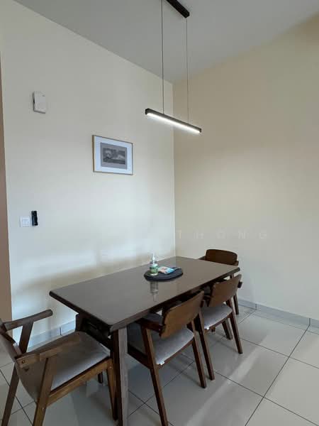 Service Residence for Rent at The Cruise Residence - Amelyn Thong - Dining Room - PropertyGuru.com.my