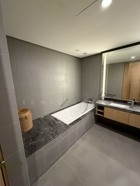 Fraser Residence (188 Suites) untuk Untuk Disewa - RM 5,100 /bulan, Mac 2026 - Bathroom - PropertyGuru.com.my