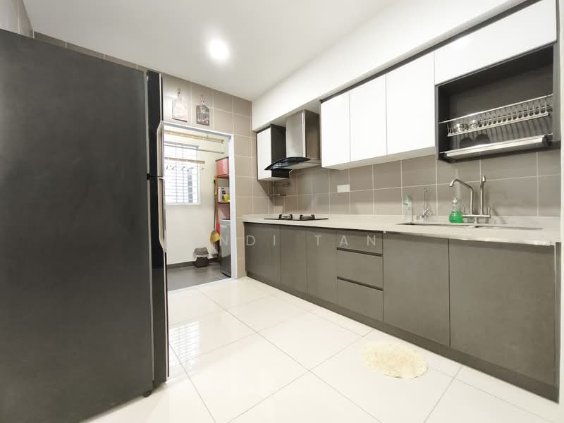 Condominium for Rent at Aurora Residence @ Lake Side City - Fendi tan - Kitchen - PropertyGuru.com.my