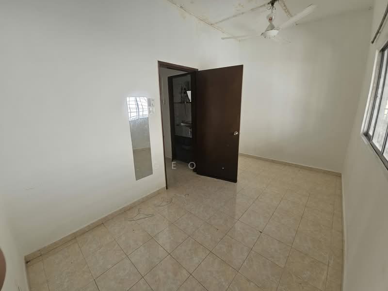 Jalan Tiong 10, Puchong Jaya, BANDAR PUCHONG JAYA, Puchong, Selangor untuk Untuk Disewa - RM 1,500 /bulan, Mac 2026 - Interior - PropertyGuru.com.my