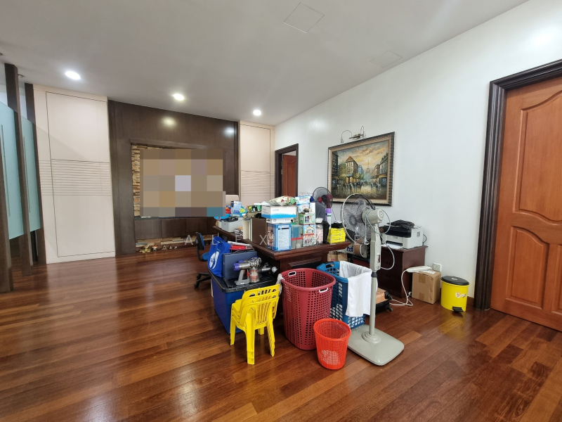 Bungalow for Sale in Klang (Selangor) - Alex Lee - Study - PropertyGuru.com.my