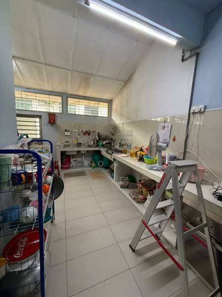 2-storey Terraced House for Sale in Taman Puteri Wangsa (Ulu Tiram) - Sharon Ong - Kitchen - PropertyGuru.com.my