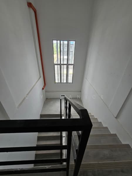 Factory for Sale in Seri Kembangan (Selangor) - C.Y. Janice - Interior - PropertyGuru.com.my