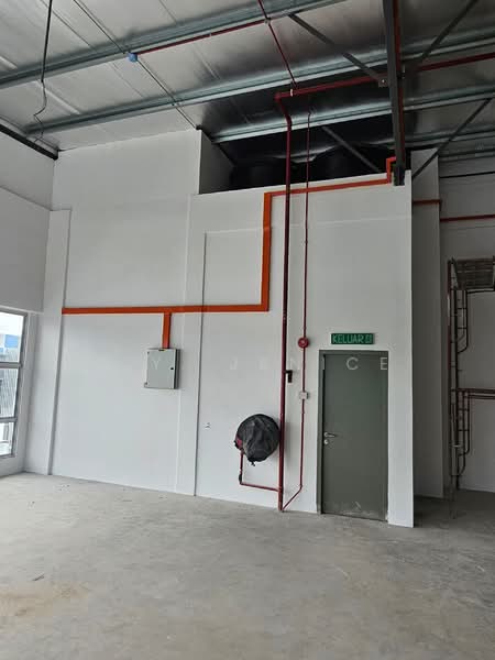 Factory for Sale in Seri Kembangan (Selangor) - C.Y. Janice - Interior - PropertyGuru.com.my