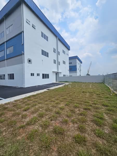 Factory for Sale in Seri Kembangan (Selangor) - C.Y. Janice - Exterior - PropertyGuru.com.my