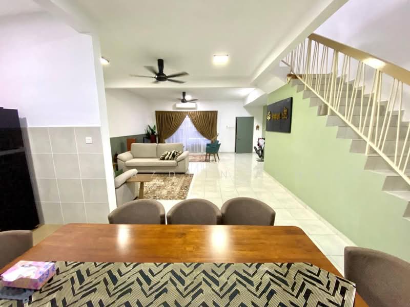 Serene Heights untuk Untuk Dijual - RM 645,000, Mac 2026 - Living Room - PropertyGuru.com.my