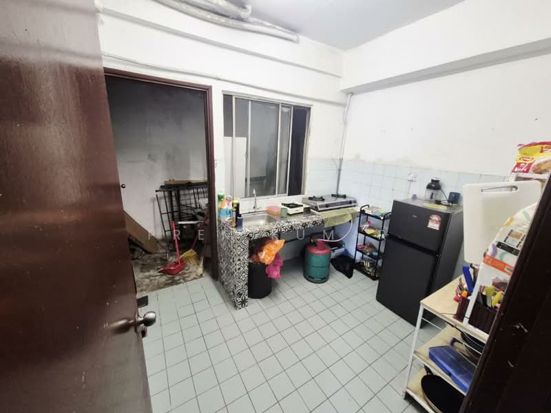 Menara Puteri untuk Untuk Dijual - RM 339,000, Mac 2026 - Kitchen - PropertyGuru.com.my