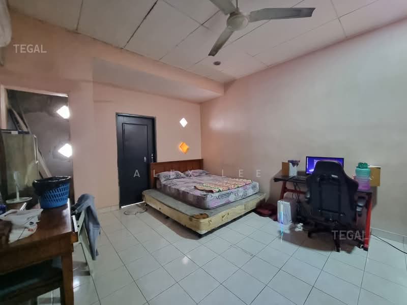 Terraced House for Sale in Bandar Puteri Klang (Klang) - Alex Lee - Bedroom - PropertyGuru.com.my