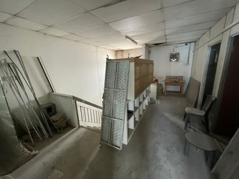 Terrace Factory for Sale in Taman Perindustrian Puchong (Puchong) - Kevin Tan - Interior - PropertyGuru.com.my