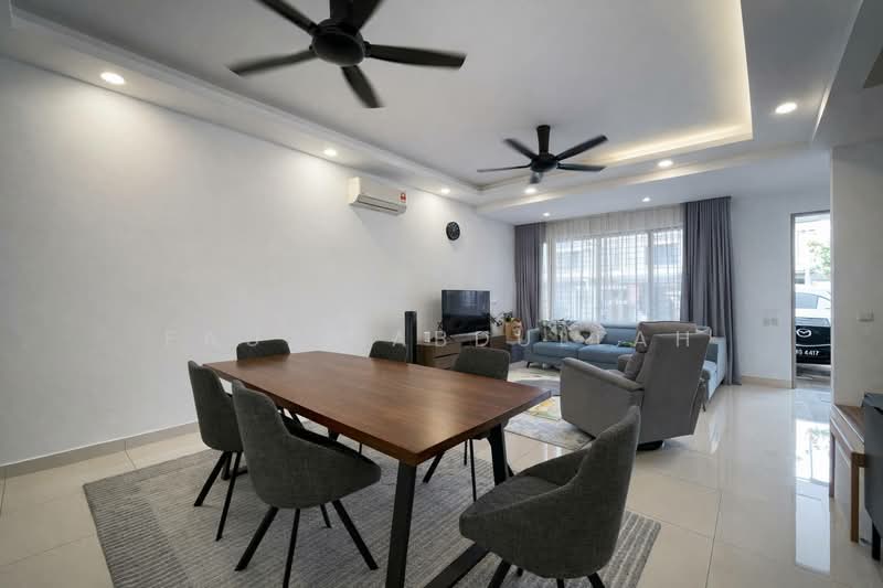Terraced House for Sale in Elmina (Shah Alam) - Fauzi Abdullah - Living Room - PropertyGuru.com.my
