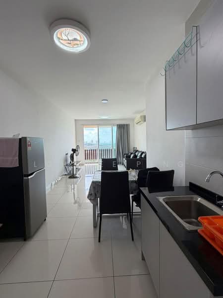 Service Residence for Rent at KSL Residence @ Daya - Loh Lee Peng - Kitchen - PropertyGuru.com.my