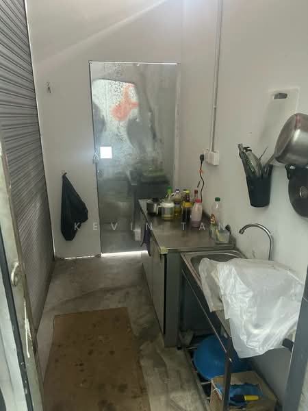 Factory for Sale in Taman Industri Pusat Bandar Puchong (Puchong) - Kevin Tan - Kitchen - PropertyGuru.com.my