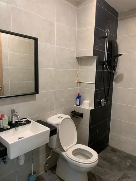 Condominium for Rent at QuayWest Residence - Sam Ng - Bathroom - PropertyGuru.com.my