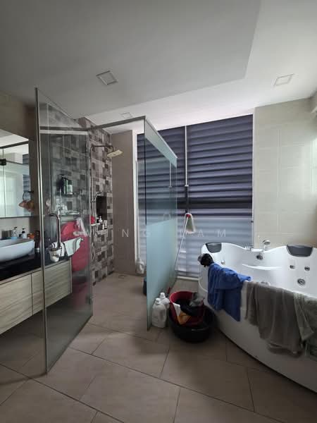 Rumah Berkembar untuk Dijual di Bandar Baru Sri Petaling (Sri Petaling) - Wing Lam - Bathroom - PropertyGuru.com.my