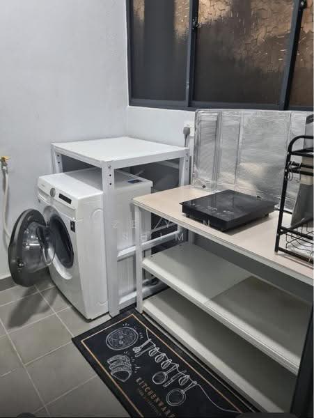 Service Residence for Sale at Aera Residence - Sze Yan Shim - Kitchen - PropertyGuru.com.my