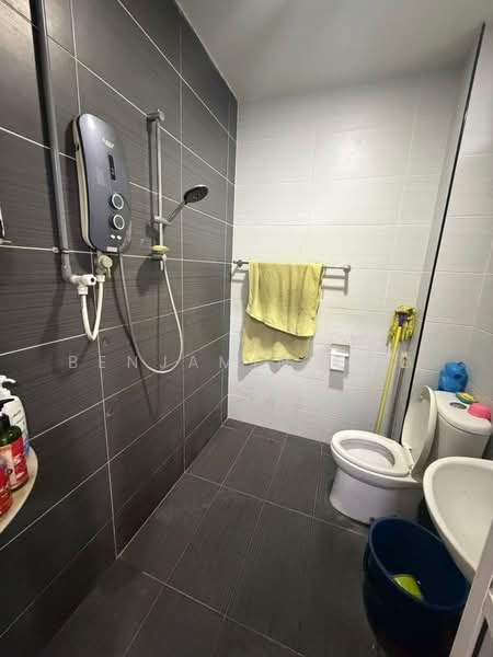Taman Skudai Baru untuk Untuk Dijual - RM 835,000, Mac 2026 - Bathroom - PropertyGuru.com.my