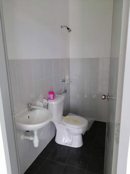 2-storey Terraced House for Sale in Kangkar Pulai (Skudai) - David Lau - Bathroom - PropertyGuru.com.my