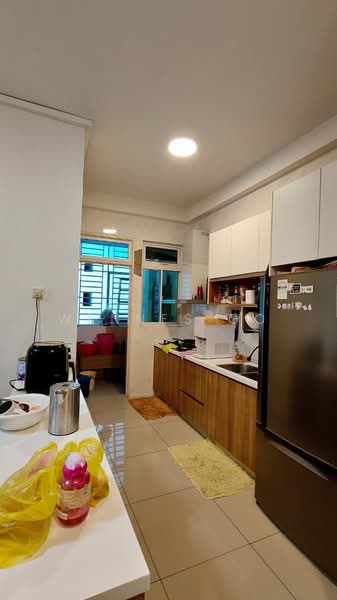 Twin Galaxy (Dwi Galaksi) untuk Untuk Dijual - RM 780,000, Mac 2026 - Kitchen - PropertyGuru.com.my