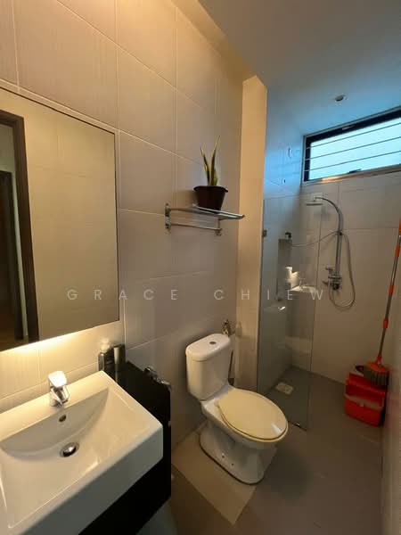 Senibong Cove - The WaterEdge Residences untuk Untuk Dijual - RM 2,580,000, Mac 2026 - Bathroom - PropertyGuru.com.my