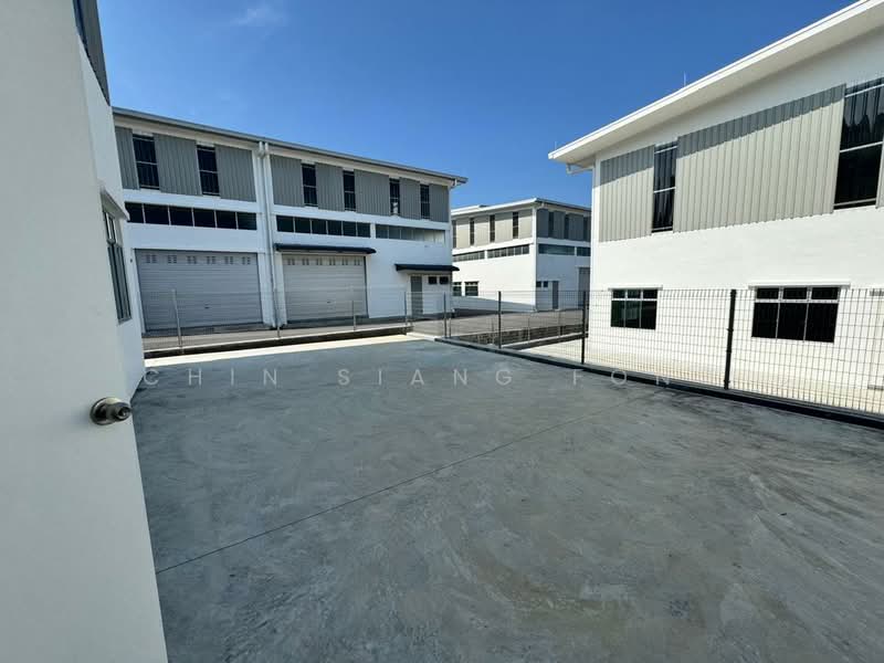 Semi-D Factory for Rent in Industri Ayer Keroh (Ayer Keroh) - Chin Siang Fong - Exterior - PropertyGuru.com.my