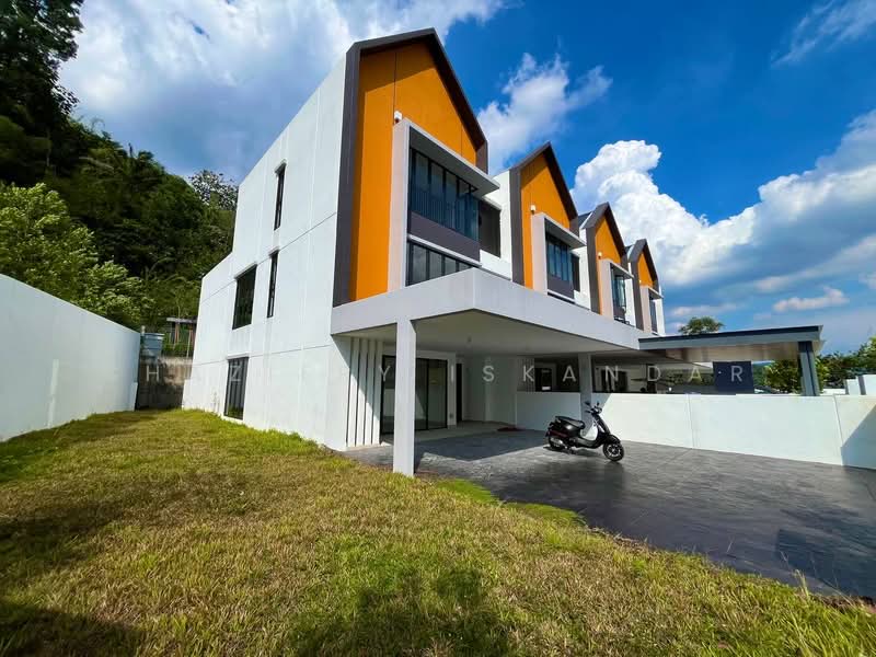 For Sale - KL East : East 57