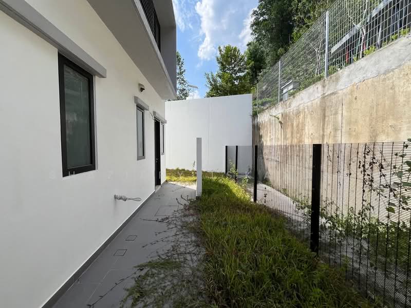 For Sale - KL East : East 57