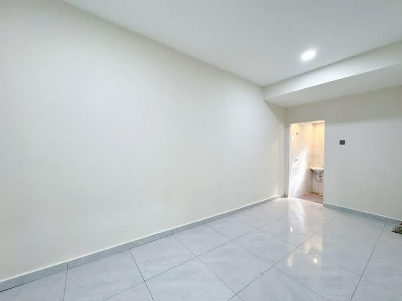 2-storey Terraced House for Sale in Taman Megah Ria (Masai) - Benjamin Ong - Interior - PropertyGuru.com.my