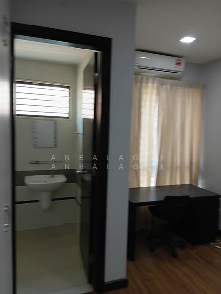 Bungalow for Sale in Country Heights (Kajang) - Anbalagee Anbalagee - Bathroom - PropertyGuru.com.my