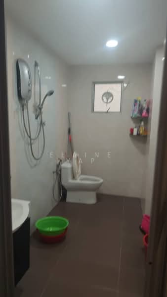 Condominium for Sale at Regency Condominium - Elaine Yap - Bathroom - PropertyGuru.com.my