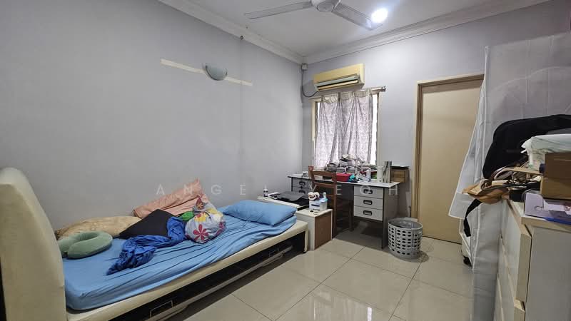 2-storey Terraced House for Sale in Alam Damai (Cheras) - Angel Yeoh - Bedroom - PropertyGuru.com.my