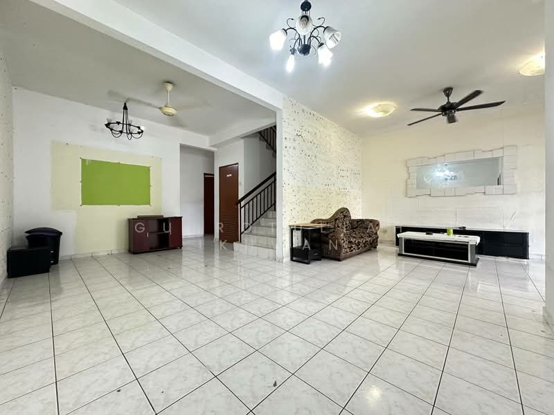 BK5 untuk Untuk Dijual - RM 860,000, Mac 2026 - Living Room - PropertyGuru.com.my