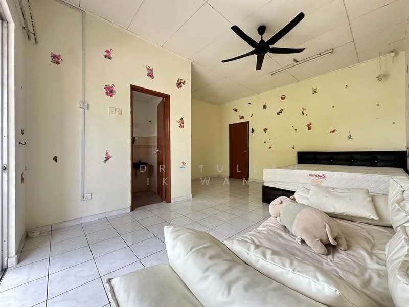 BK5 untuk Untuk Dijual - RM 860,000, Mac 2026 - Bedroom - PropertyGuru.com.my