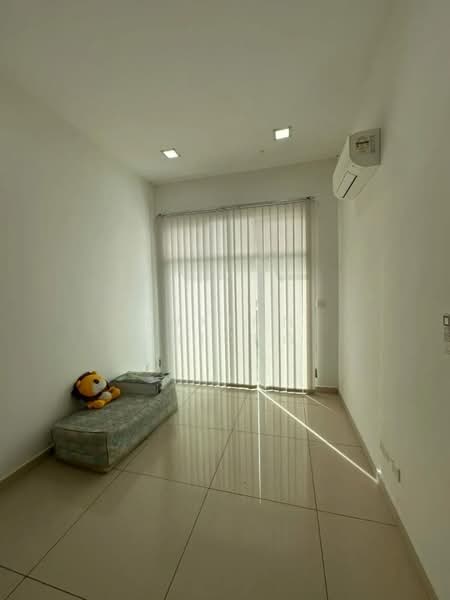 Cluster House for Sale in Skudai (Johor) - Tuxton Phiong - Interior - PropertyGuru.com.my