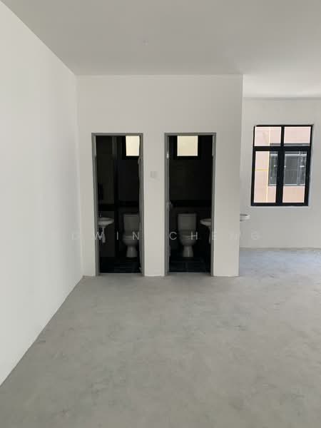 Shop / Office for Rent in Shah Alam (Selangor) - Edwin Cheng - Bathroom - PropertyGuru.com.my