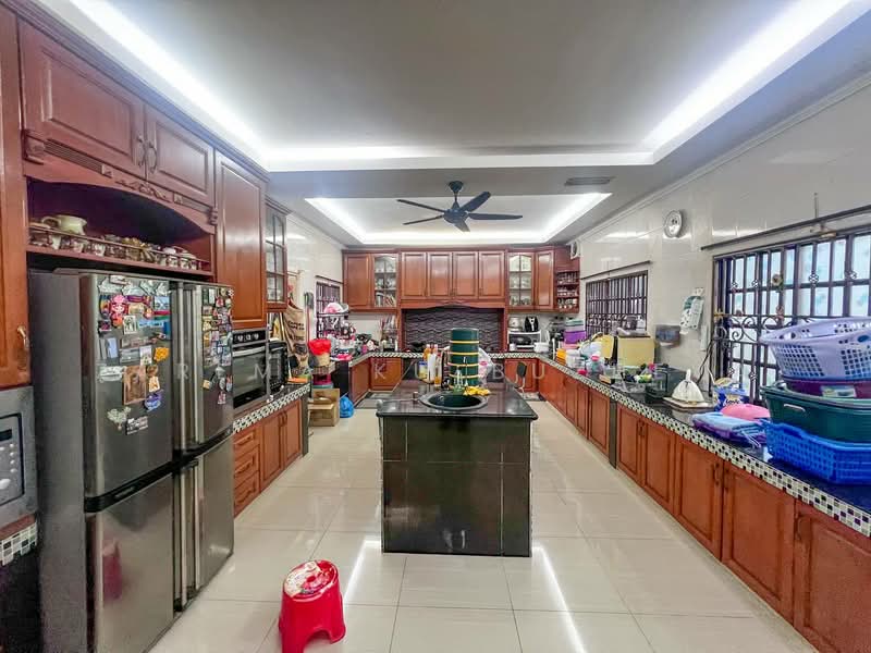Semi-Detached House for Sale in Taman Taming Maju (Cheras) - Zarema Kulbuzheva - Kitchen - PropertyGuru.com.my