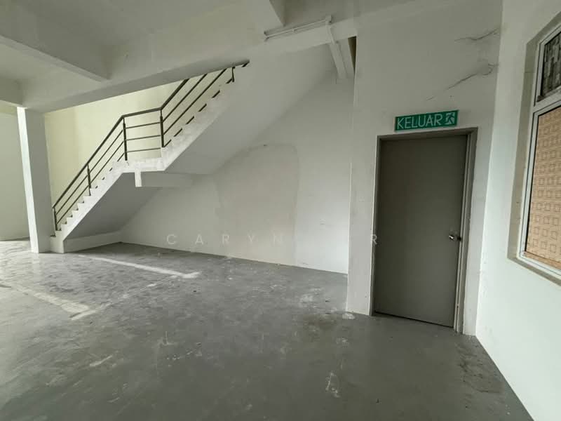Danga Utama ( Unblock View ) 3 Storey Shoplot ( Whole Block ) untuk Untuk Disewa - RM 5,500 /bulan, Mac 2026 - Interior - PropertyGuru.com.my