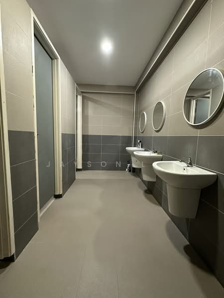 Factory for Rent in Taman Perniagaan Setia (Johor Bahru) - Jayson Lim - Bathroom - PropertyGuru.com.my
