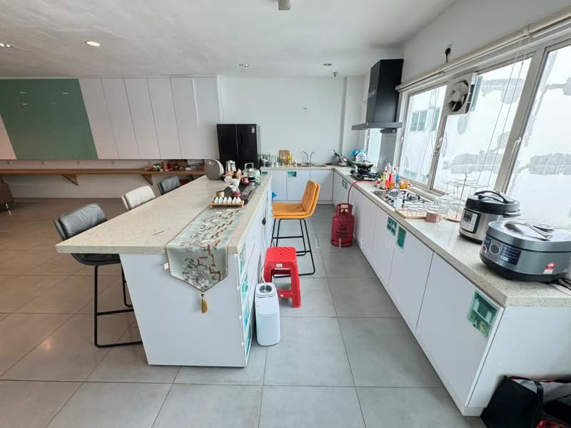 Star Avenue untuk Untuk Dijual - RM 2,000,000, Mac 2026 - Kitchen - PropertyGuru.com.my