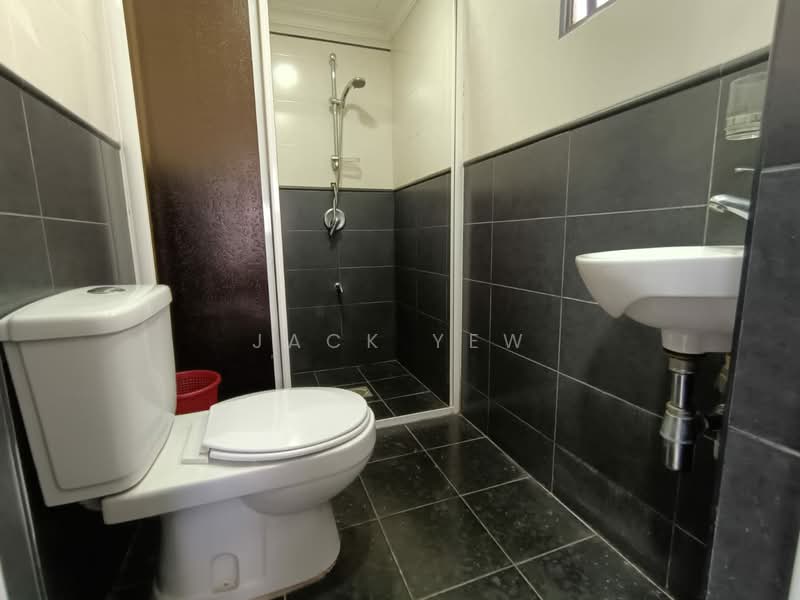 The Vistana untuk Untuk Disewa - RM 2,200 /bulan, Mac 2026 - Bathroom - PropertyGuru.com.my