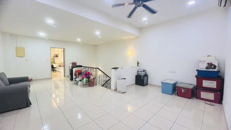Semi-Detached House for Sale in Bandar Putra (Kulai) - Jason Teo - Living Room - PropertyGuru.com.my