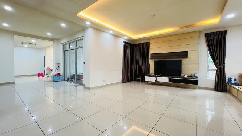 Semi-Detached House for Sale in Bandar Putra (Kulai) - Jason Teo - Living Room - PropertyGuru.com.my