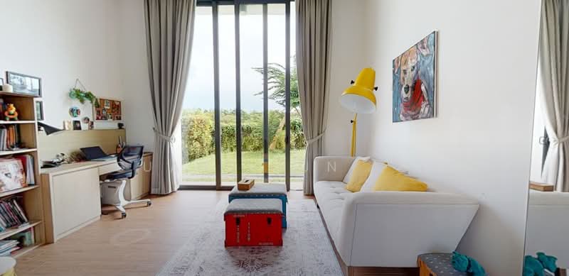 Bungalow for Sale in Leisure Farm (Gelang Patah) - Guang Jun Loh - Study - PropertyGuru.com.my