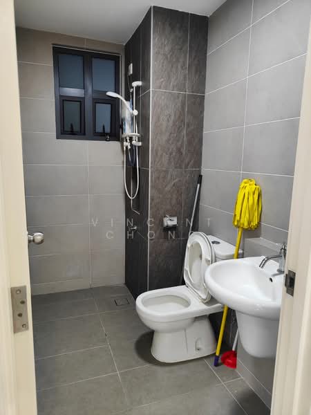Ascenda Residence @ Skyarena untuk Untuk Disewa - RM 1,700 /bulan, Mac 2026 - Bathroom - PropertyGuru.com.my