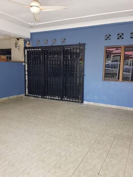 Rumah Teres 1-Tingkat untuk Dijual di Taman Greenwood (Batu Caves) - Jordan Tang - Entrance - PropertyGuru.com.my