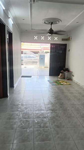 Rumah Teres 1-Tingkat untuk Dijual di Taman Greenwood (Batu Caves) - Jordan Tang - Entrance - PropertyGuru.com.my