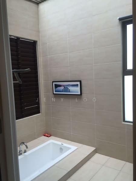 Tranquility Park @ East Ledang untuk Untuk Dijual - RM 2,100,000, Mac 2026 - Bathroom - PropertyGuru.com.my