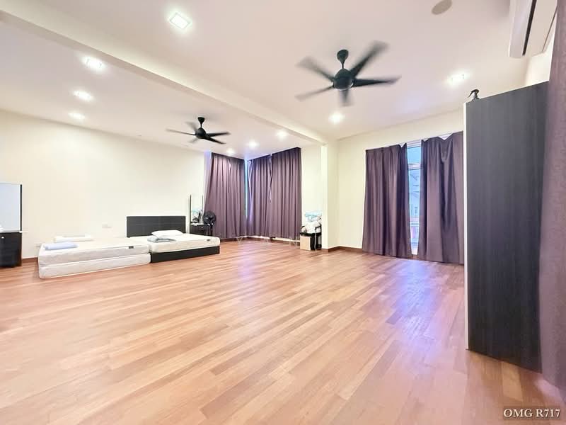 Link Bungalow for Sale in Setia Alam (Selangor) - Ryan . - Bedroom - PropertyGuru.com.my
