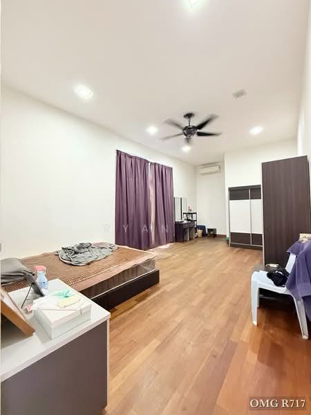 Link Bungalow for Sale in Setia Alam (Selangor) - Ryan . - Bedroom - PropertyGuru.com.my
