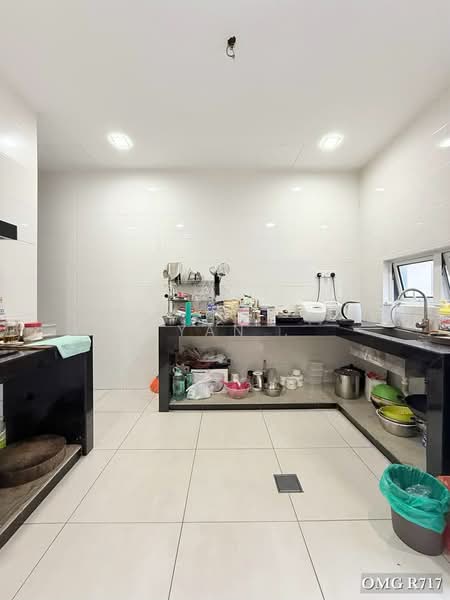 Link Bungalow for Sale in Setia Alam (Selangor) - Ryan . - Kitchen - PropertyGuru.com.my